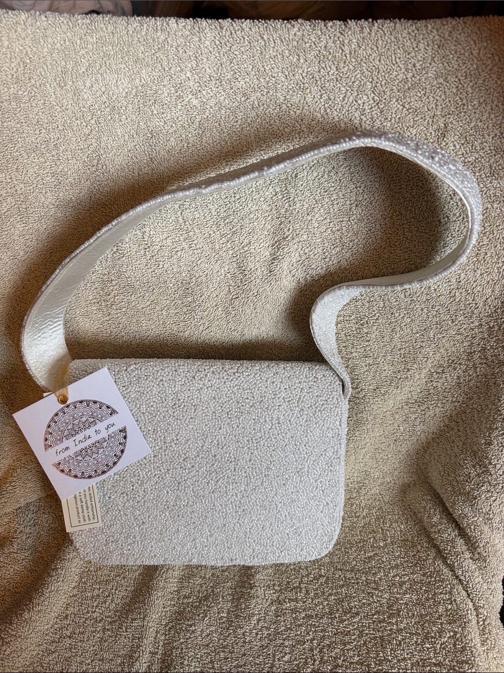 Viral beaded London Scene Shoulder Bag - White - Picture 2 of 3